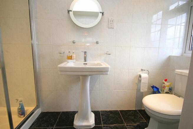En Suite.