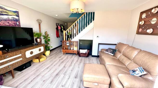 2 bed Semi-Detached for sale Image 7