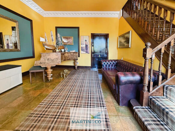 4 bed Semi-Detached for sale Image 4