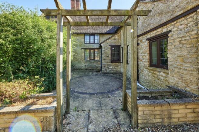 Manor Farm House - GGD78_4794_HDR.jpg