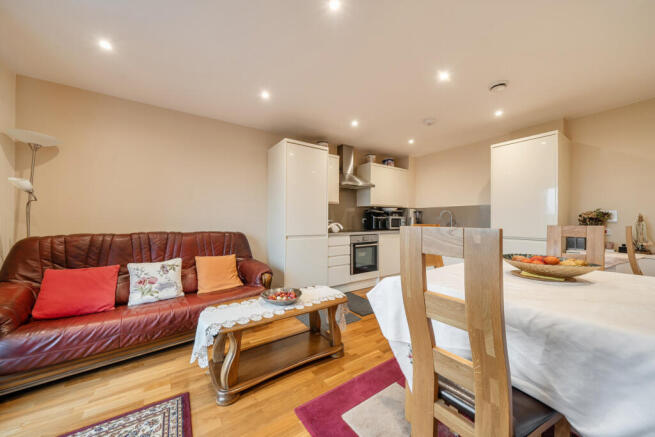 1423183-3-69aae0d...