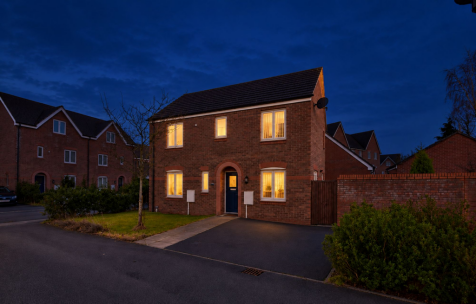 Vetchwood Gardens, West Timperley, WA14