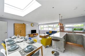 29, Links Crescent, Romney Marsh TN29 0RS