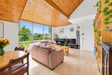 Langside Avenue, Putney, SW15