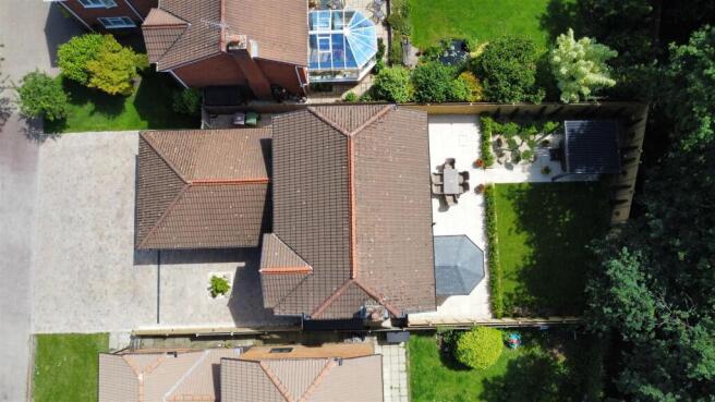 Lakeside Court For Sale