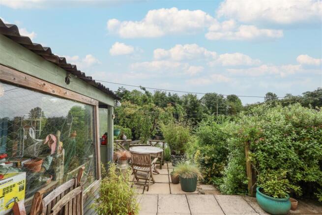 2 bed Detached Bungalow for sale Image 4
