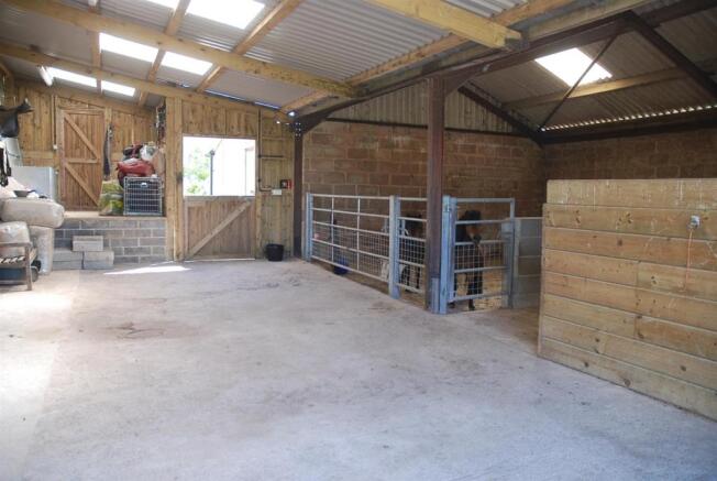 Barn