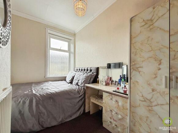 3 bed Terraced for sale Image 6