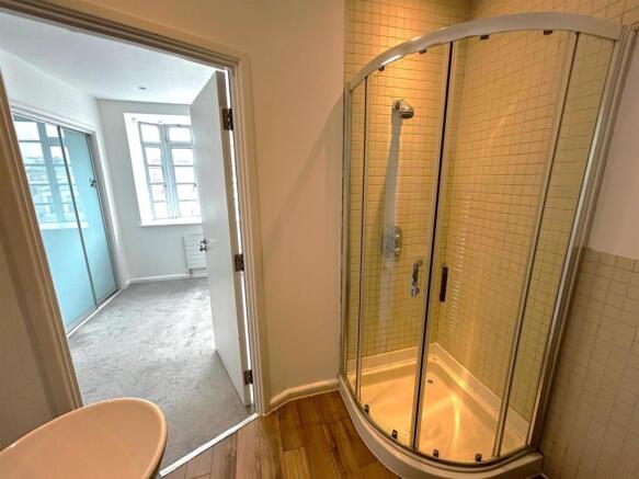 WhatsApp Image 2024-06-13 at 14.04.38_05ab1f42.jpg