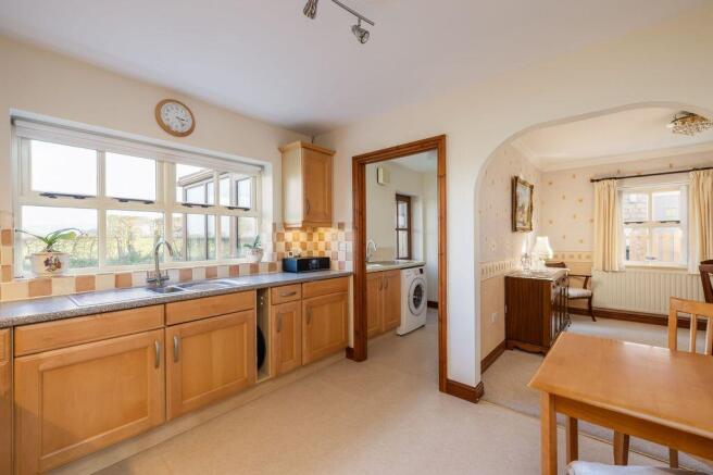 3 bed Detached Bungalow for sale Image 6