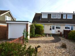 14, Bourn Close, Ryde PO33 3TW