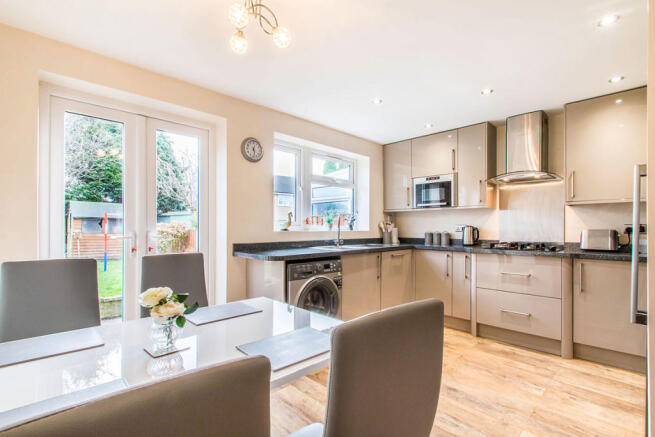 Kitchen/Dining Room