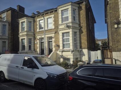 Flat 1, The Haven 39-49, Athelstan Road, Margate, Kent CT9 2BE