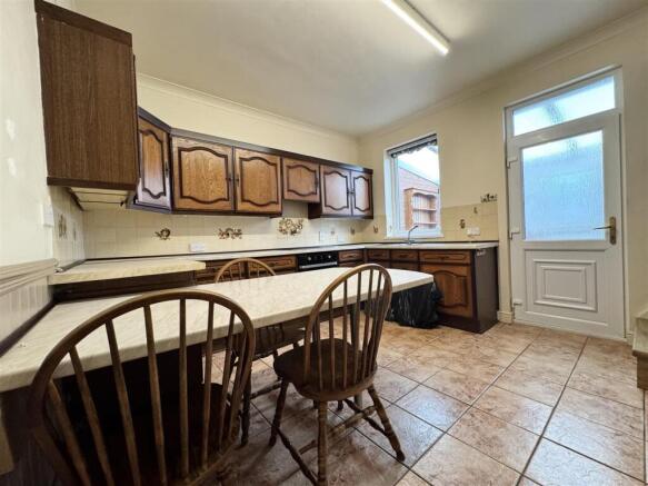 2 bed Terraced for sale Image 9