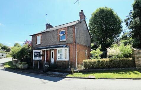 The Square, Moreton Pinkney