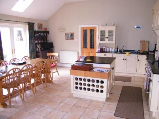 Large Kitchen