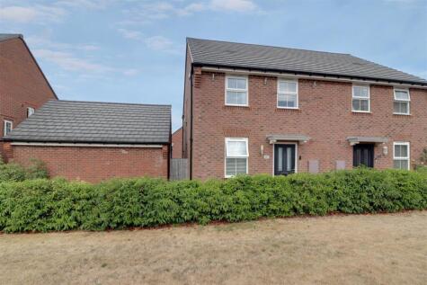Charles Almond Close, Great Oldbury, Stonehouse