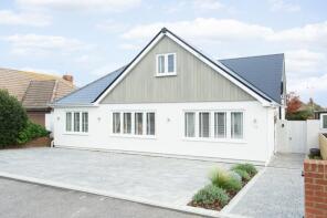 32, Kings Avenue, Broadstairs CT10 1DL