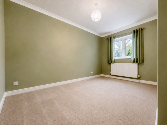3 bed Detached Bungalow for sale Image 8