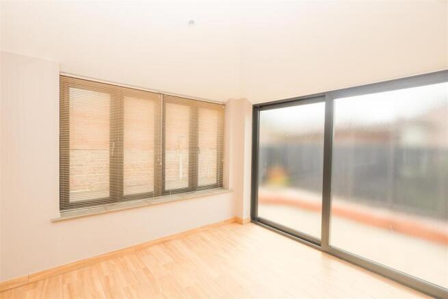 2 bed Detached Bungalow for sale Image 5