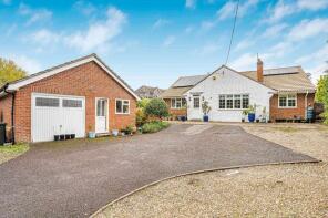 Sandyfields, Forge Road, Kingsley, Bordon GU35 9NG