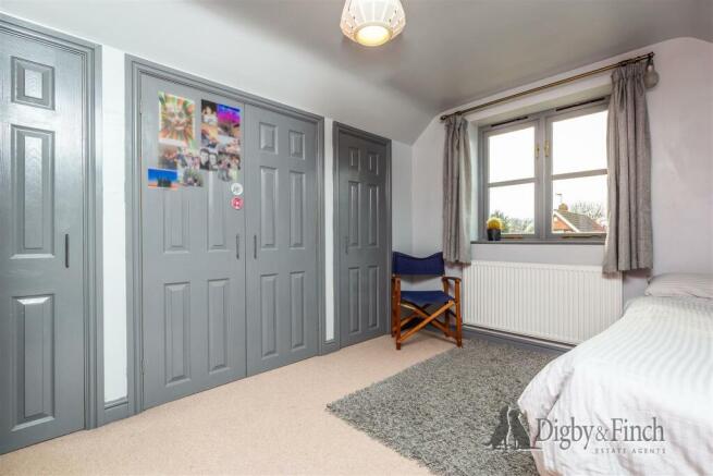 40 College Street, East Bridgford, NG13 8LF-36wate