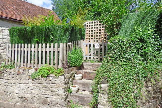 Photo 13