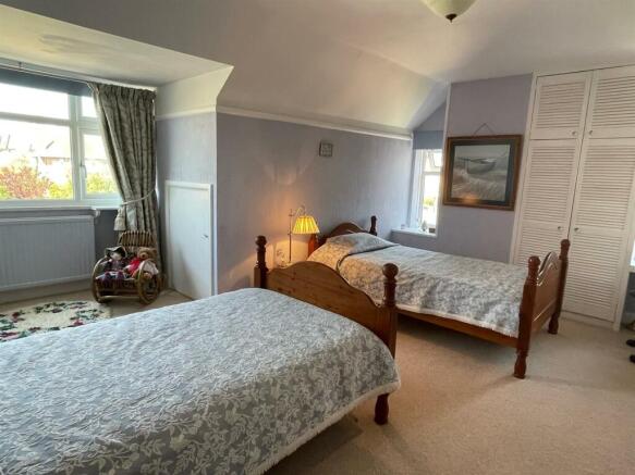 Bedroom 2.jpg