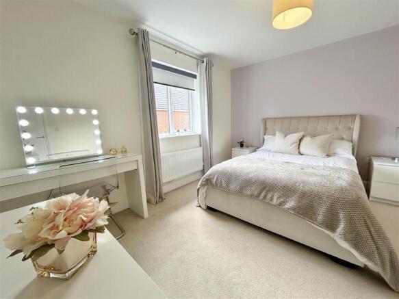 3 bed Detached for sale Image 12