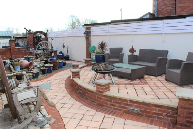 Courtyard Garden