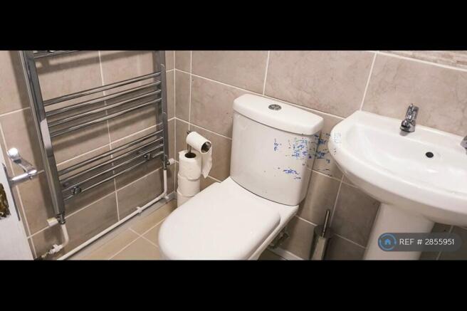 1 bed Flat to rent Image 6