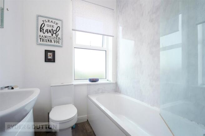 3 bed Semi-Detached for sale Image 12