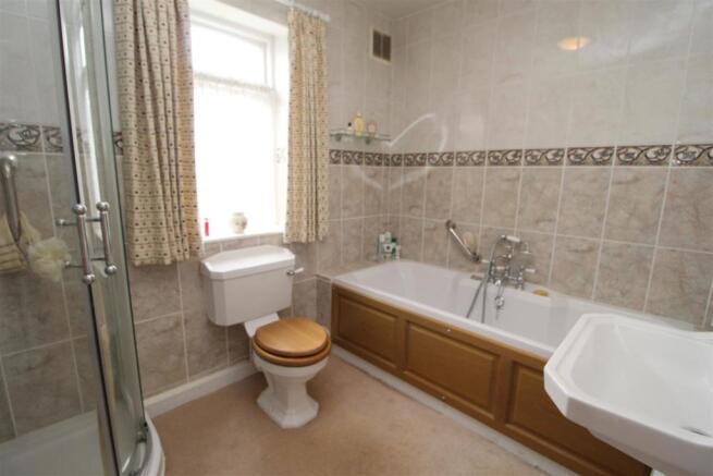 HOUSE BATHROOM/W.C