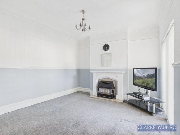 4 bed Semi-Detached for sale Image 5