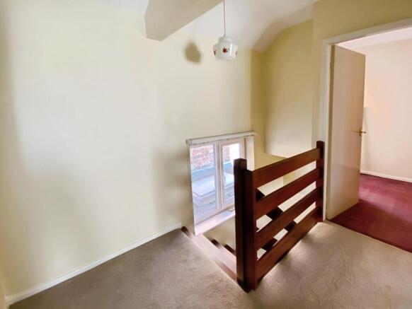 3 bed Detached for sale Image 11