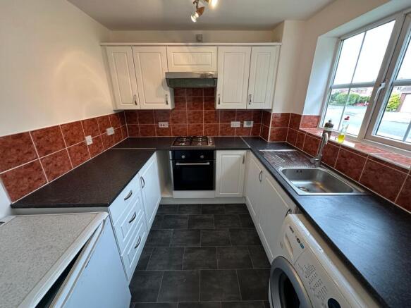 Sovereign Drive, Branston, DE14 photo 4