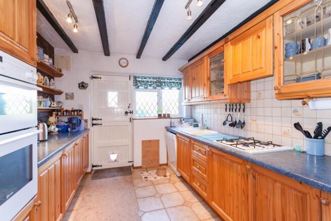 4 lynton rd 03 - 800