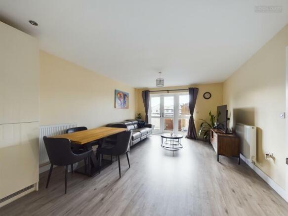 Kitchen/Dining Room/Lounge