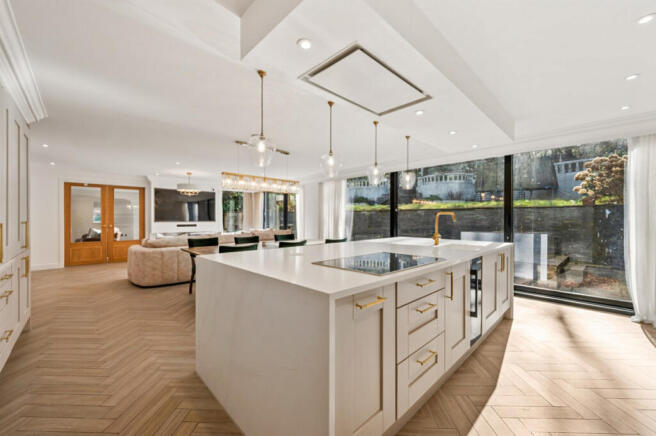 Kitchen / Diner / Family Room