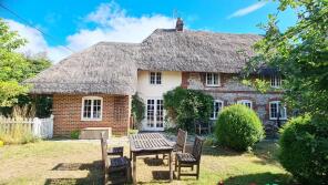 Corner Cottage, Horseshoe Lane, Andover SP11 0BY