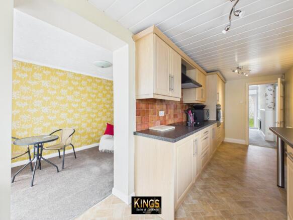 3 bed Semi-Detached for sale Image 8