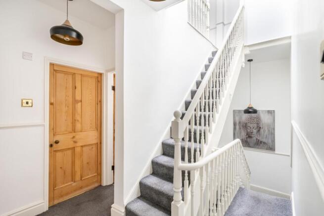 4 bed Terraced for sale Image 6