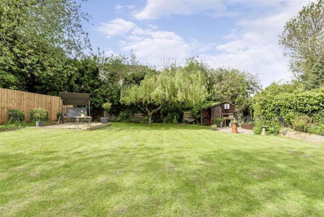 2 Jubilee  Cottage, Garden