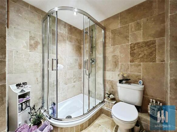 2 bed Apartment for sale Image 12