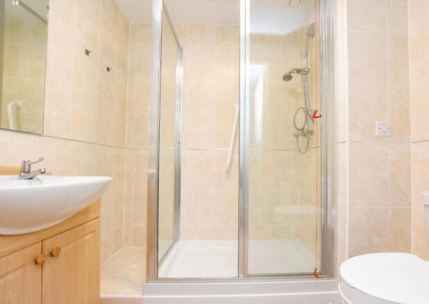 1 bed Apartment for sale Image 8