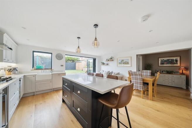 Kitchen/Dining Room