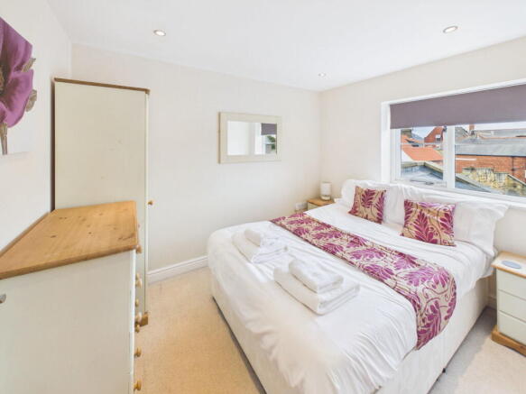 3 bed Terraced for sale Image 5