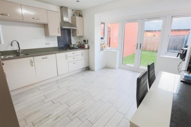 97 Lighthall ln 9.jpg