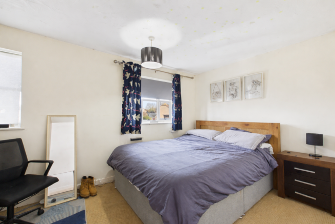 Master bedroom.png
