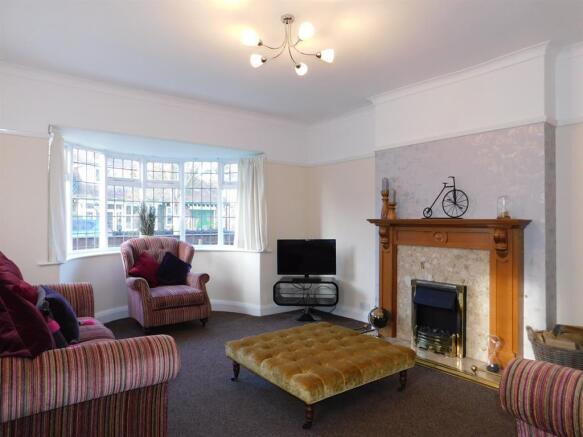 lounge 1